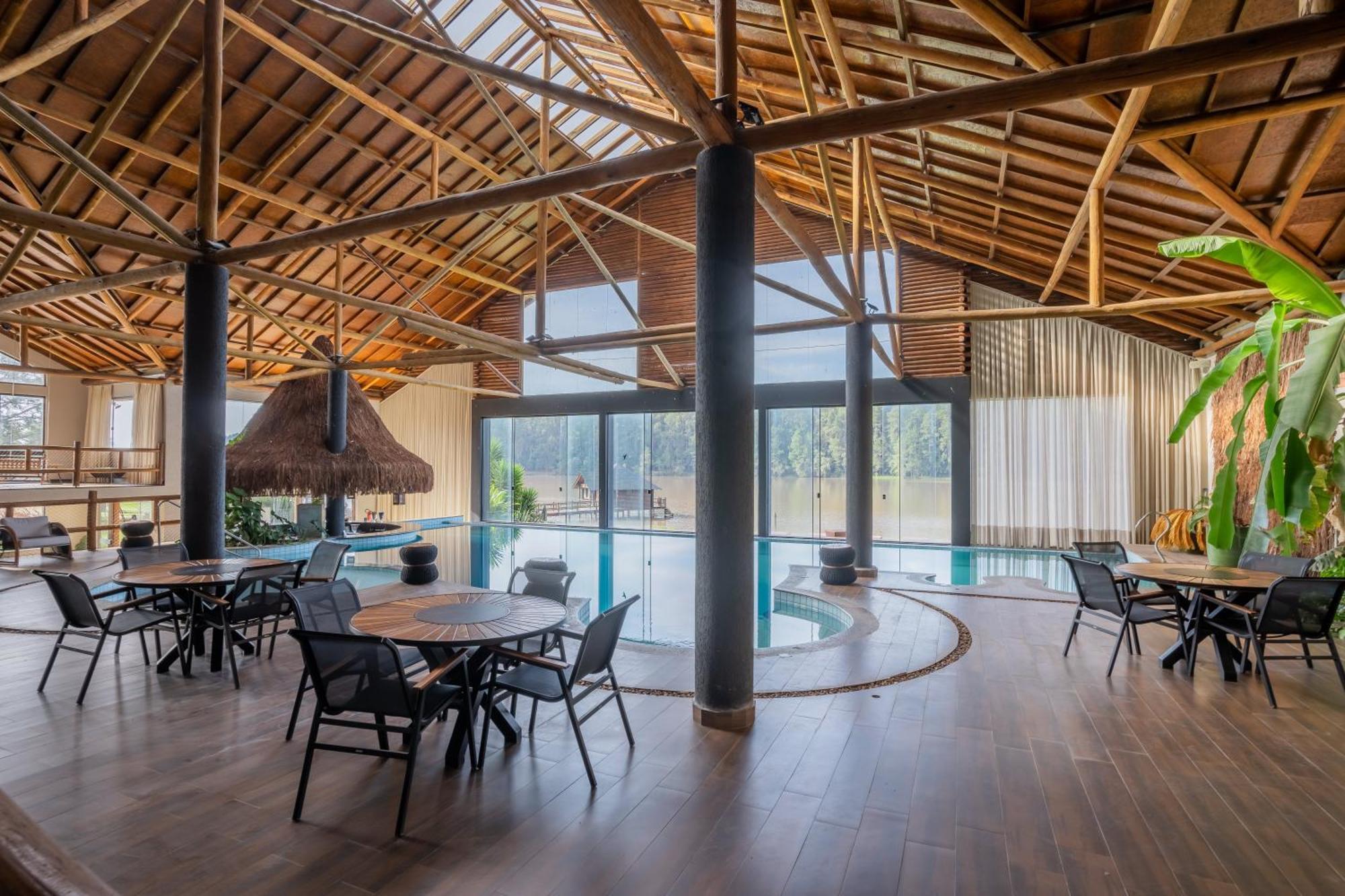 Vira Charme Resort Fernandes Pinheiro Exterior photo